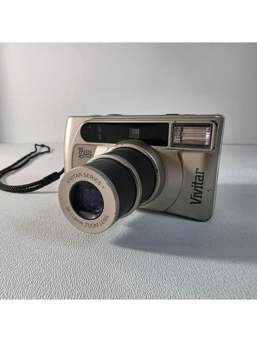 Vivitar Series 1 PZ3118 35mm Point & Shoot Film Camera 38–118mm Zoom AF